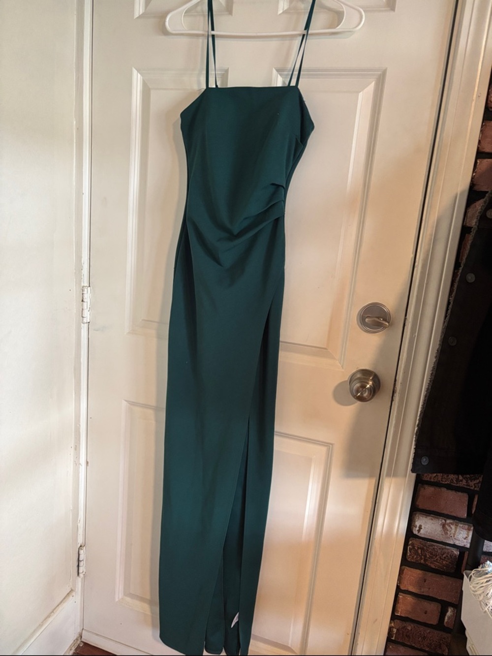 Elegant Green Spaghetti Strap Maxi Dress